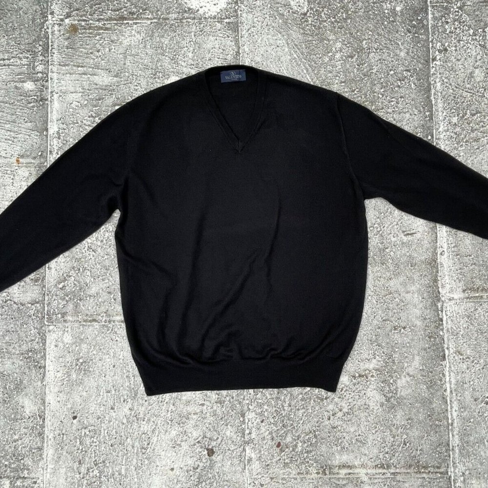 Valentino Men Sweater Black Long Sleeve Pull Over V Neck Size 56 XXL Authentic - Picture 2 of 9